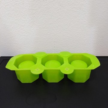 Beaba MultiPortions Silicone 6x90ml Neon : Next Day Delivery