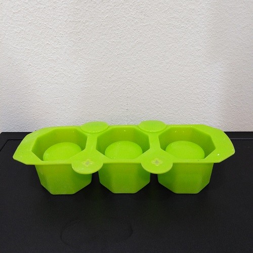 SILICONE MOLD - OVAL TRAY 17,5 cm